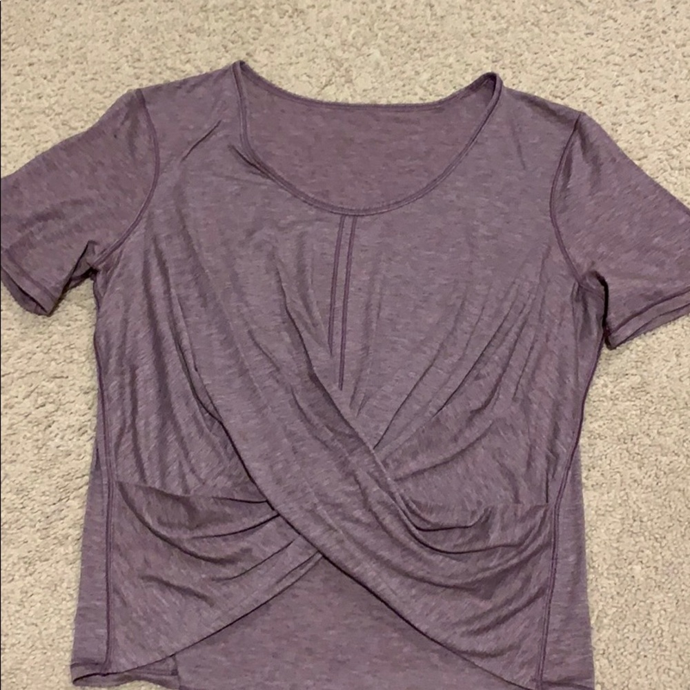 Lululemon top